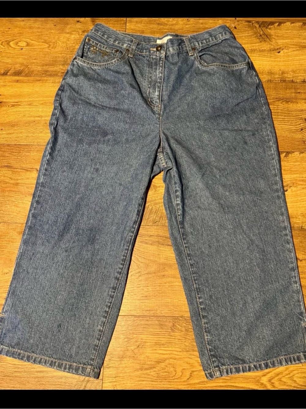 Vintage Women’s Blue Denim Crop Jeans